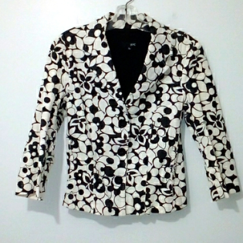 White black floral print fitted blazer jacket